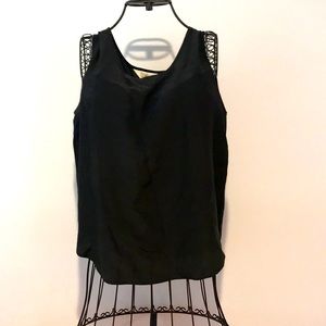 Angela Tong 100% Silk Top Size 15/16